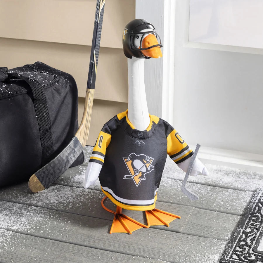 EE Porch Goose Outfit - Pittsburgh Penguins