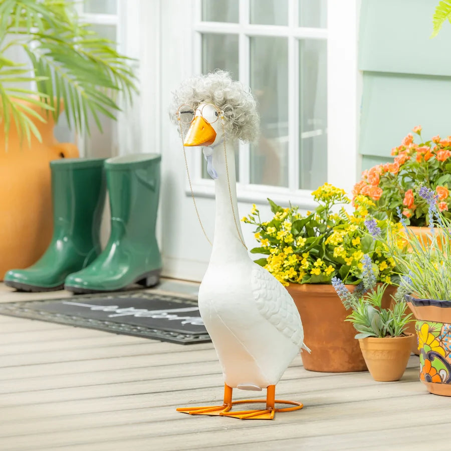 EE Porch Goose Accessory Set - Silver Wig & Glasses