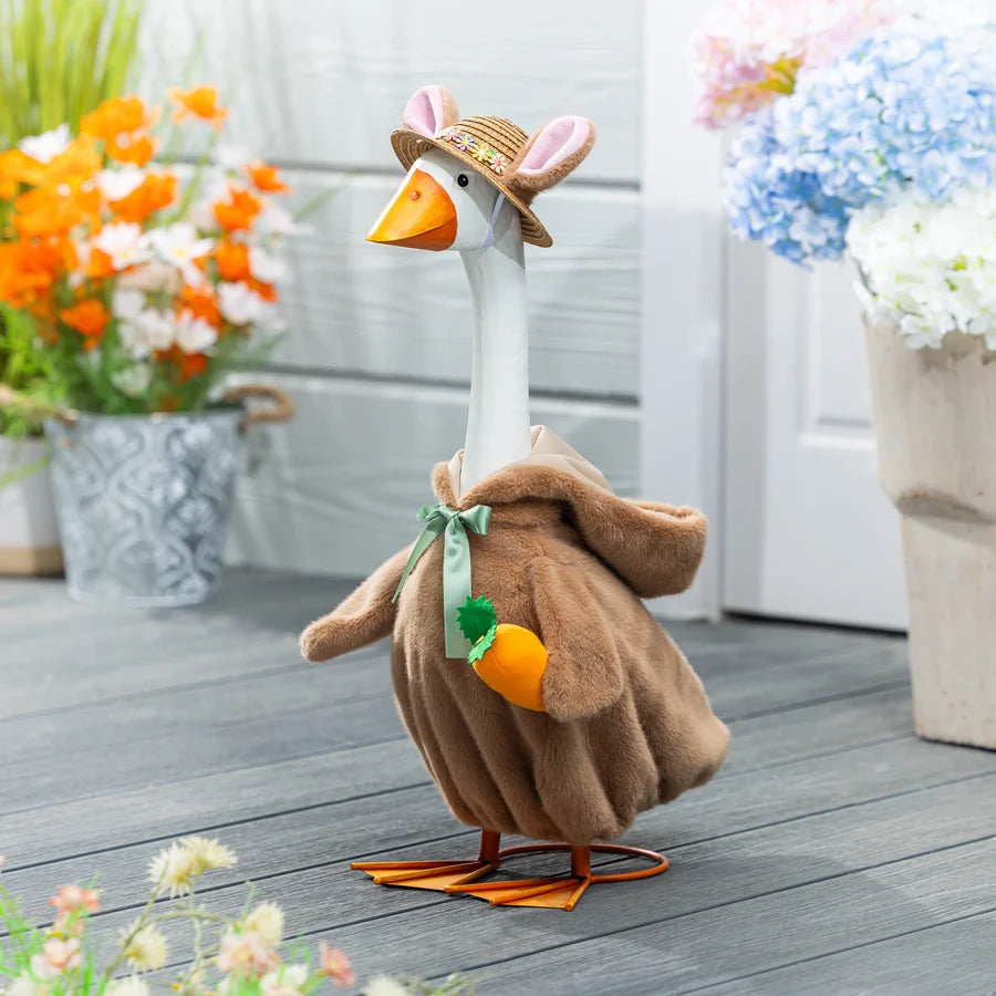 EE Porch Goose Outfit - Everyday Bunny