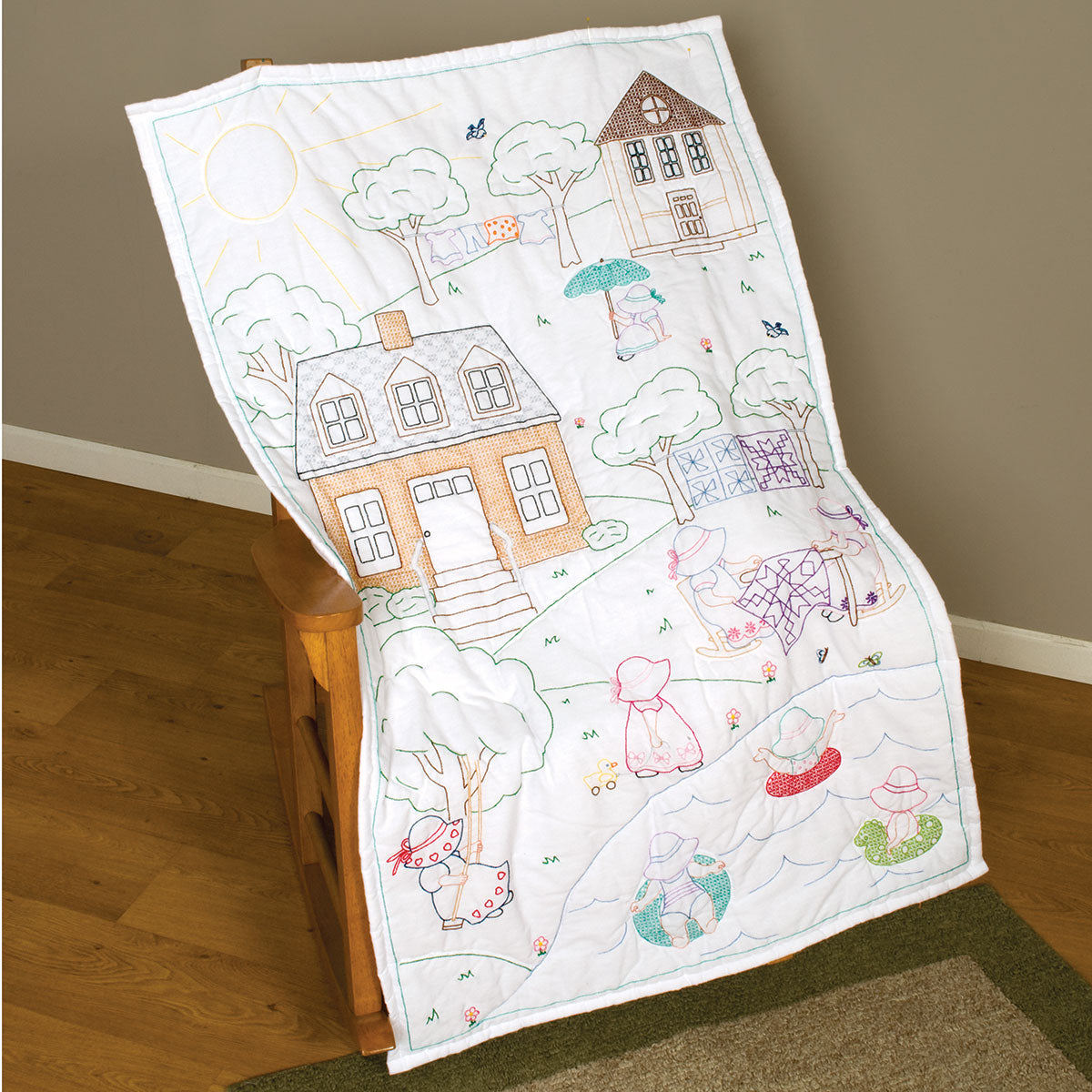 Lap Quilt - The Village Of Sunbonnet Sue