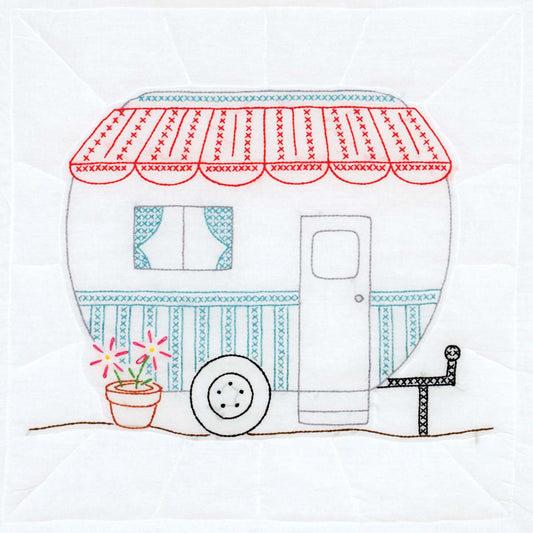 9" Quilt Block - Happy Camper 862
