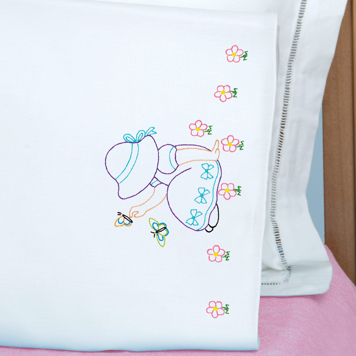 *Childrens Pillowcase -Sunbonnet Sue