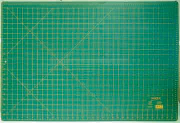 Unique Cutting Mat 24" x 36" 3089636
