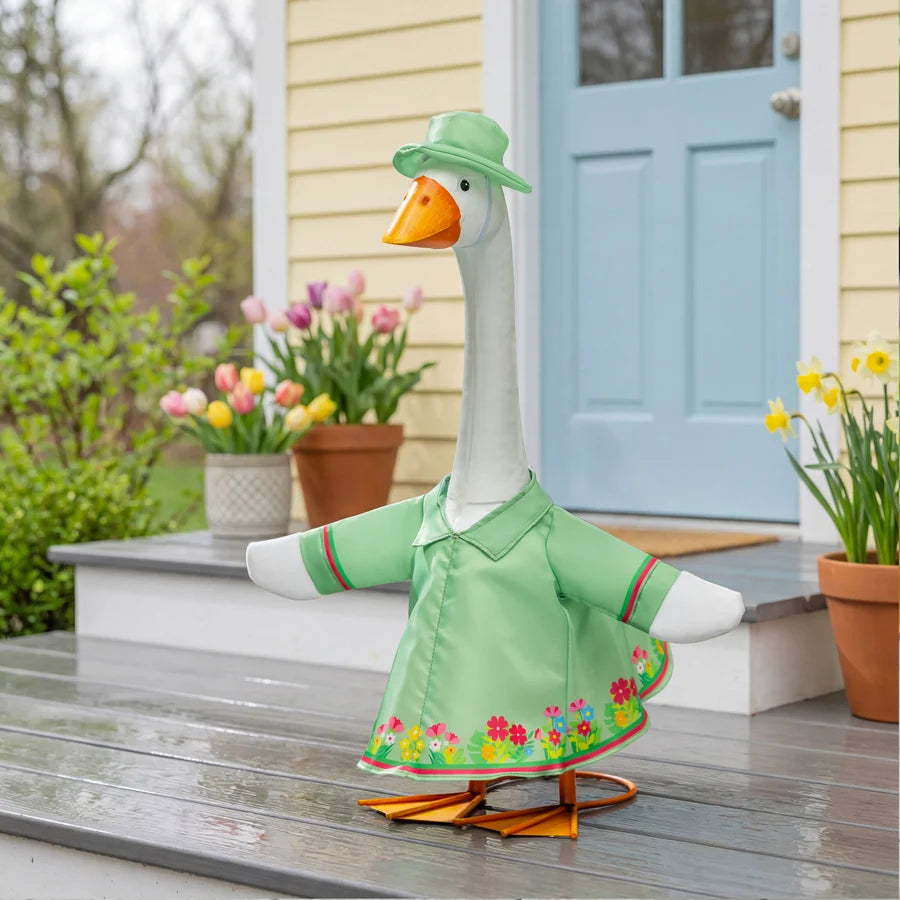 EE Porch Goose Outfit - Floral Raincoat & Hat